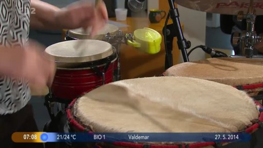 Živá hudba: Jumping Drums