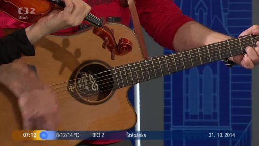 Živý zpěv: H. a P. Ulrychovi a K. Štruncová