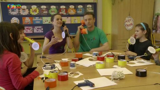 Sluchátko Macha a Šebestové