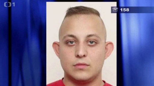 Jménem zákona mi polibte...