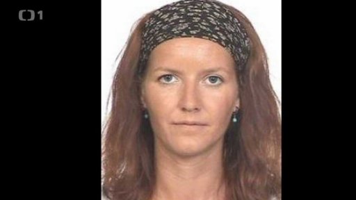 Skočila si pro cigára