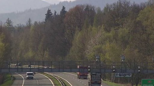 Plot podél dálnice mezi Ostravou a Frýdkem-Místkem