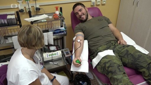 Vojáci darovali krev