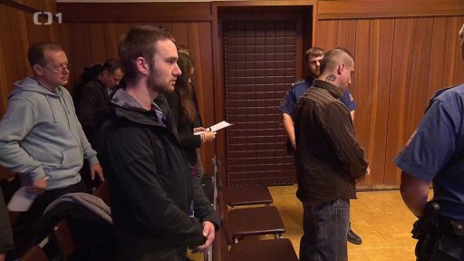 Soud s výrobci drog