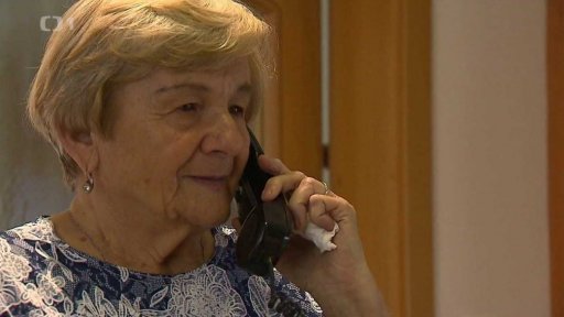 Říkal, že je z kriminálky...