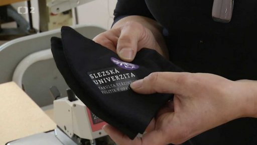 Roušky z opavské charity