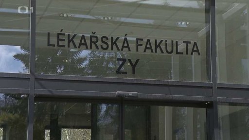Lékařská fakulta OU má akreditaci