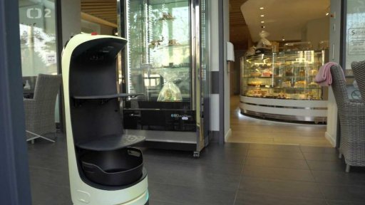 MTVA Szeged: Robotický číšník