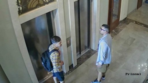 Poklad v hotelovém pokoji