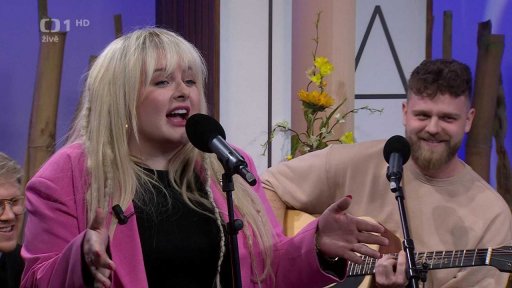 Jana Šimurdová Bastien, lékařka a zpěvačka - 1.část