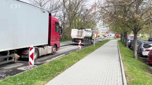 Kolony na příjezdu do Šternberku