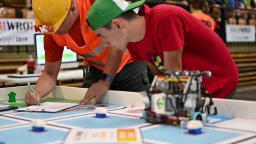 MTVA Szeged: Milovníci robotiky