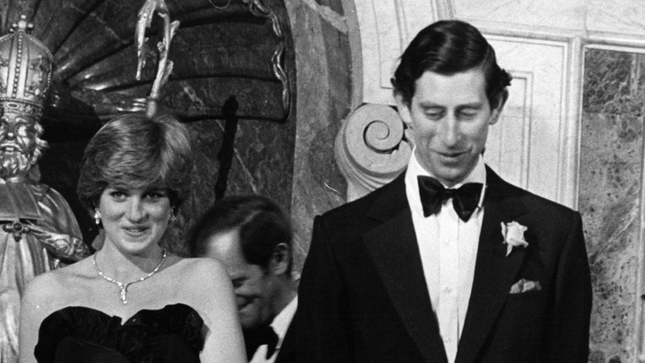 Charles a Diana - pravda o svatbě