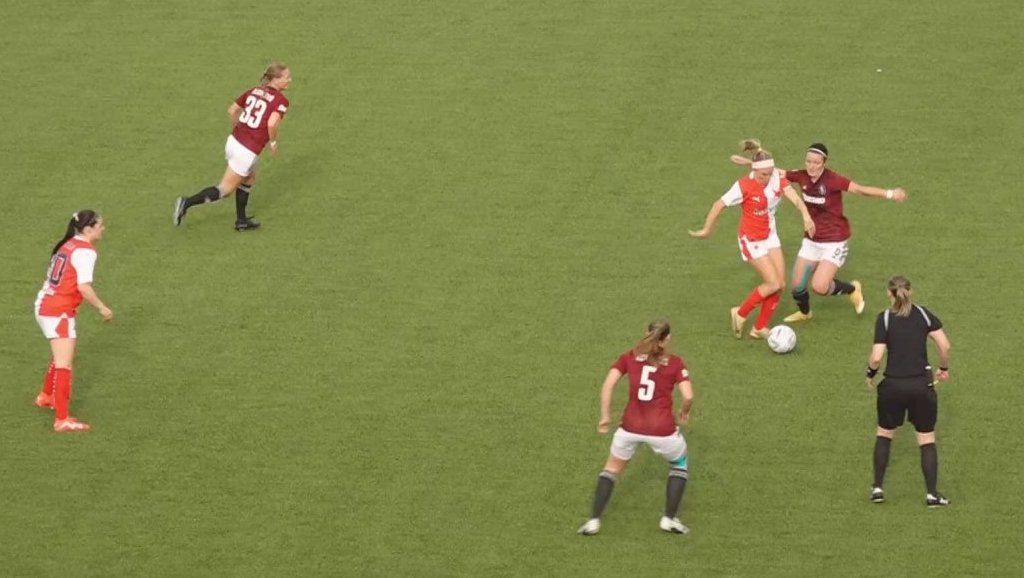 AC Sparta Praha SK Slavia Praha Pohár žen FAČR Česká televize