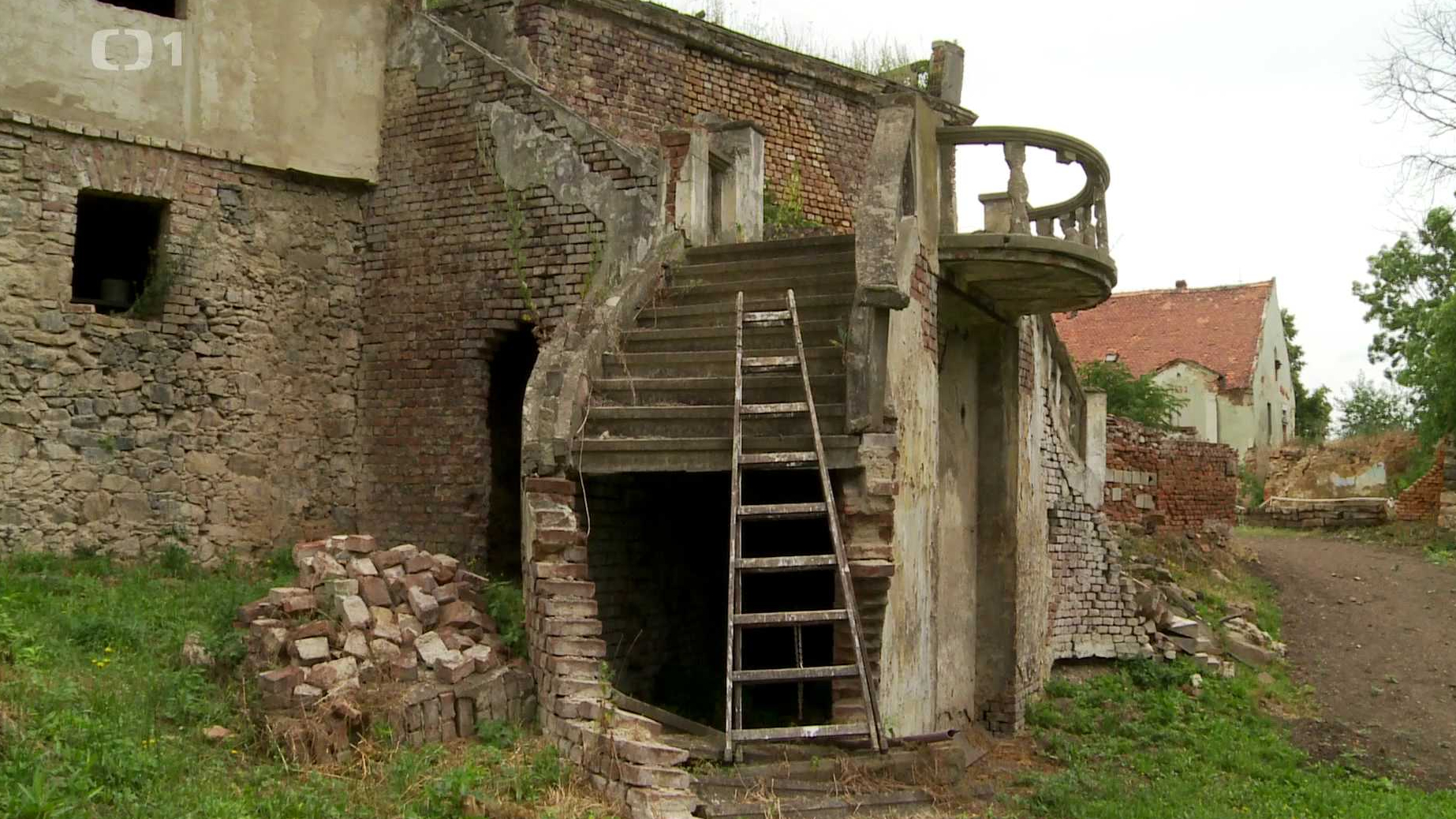 Toulavá kamera